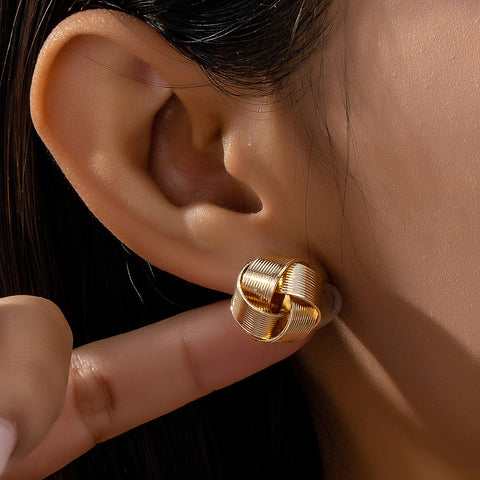 European And American INS Gold Classic Thread Cross Stud Earrings European And American INS Gold Classic Thread Cross Stud Earrings