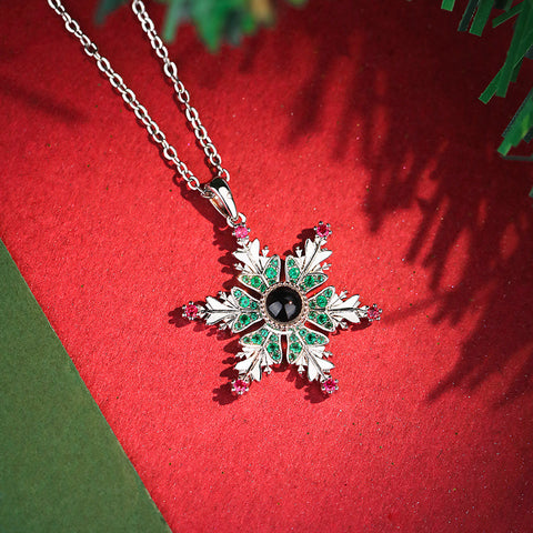 New Christmas Snowflake Necklace With Projection Design For Couples Christmas Gift Women's Clavicle Chain Jewelry New Christmas Snowflake Necklace With Projection Design For Couples Christmas Gift Women's Clavicle Chain Jewelry