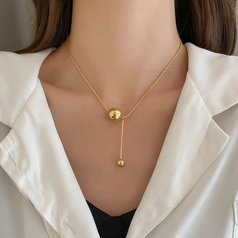 Gold Round Ball Titanium Steel Necklace Light Luxury Niche Necklace Gold Round Ball Titanium Steel Necklace Light Luxury Niche Necklace
