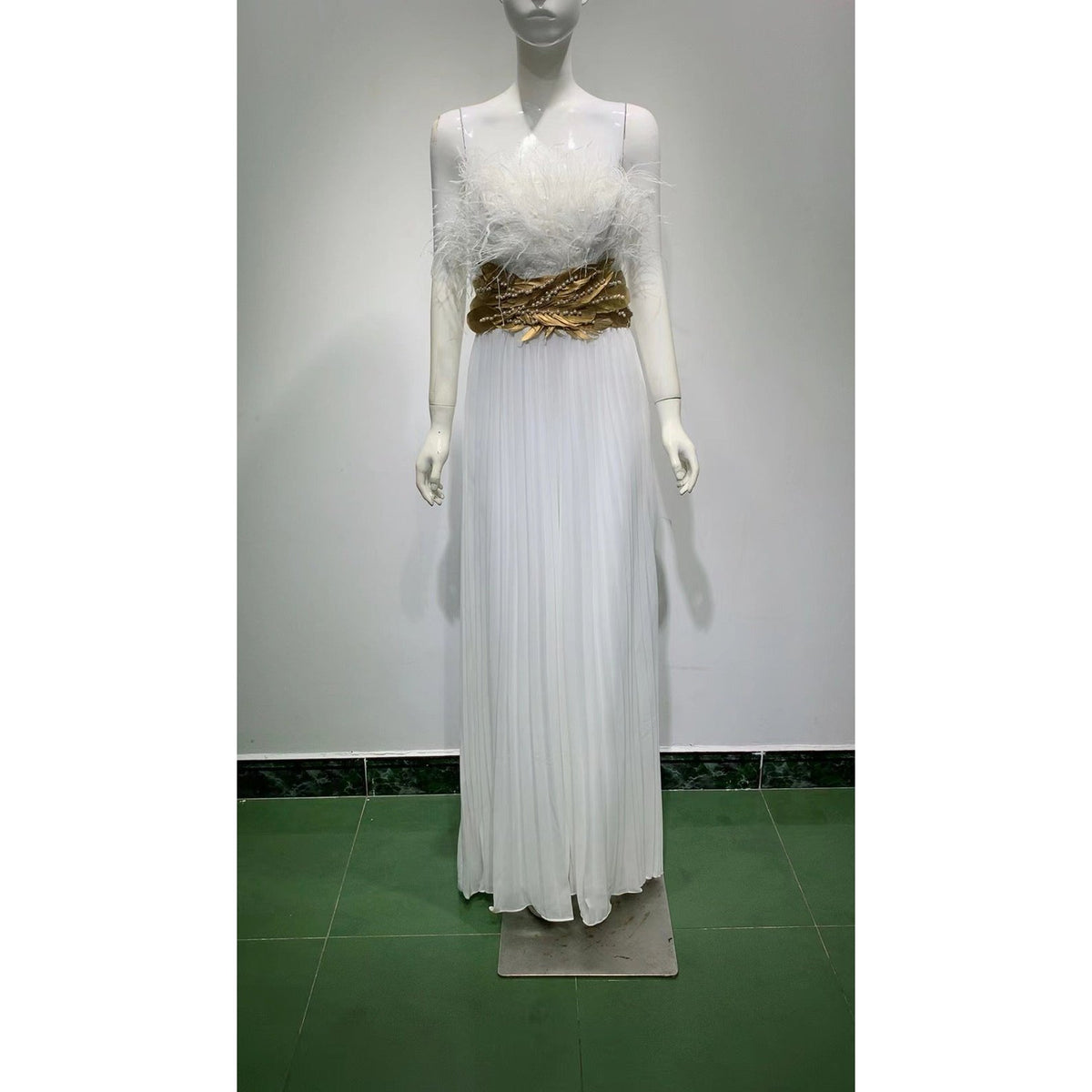 White Strapless Luxury Prom Gown with Gold Beading Belt - Runway-Worthy Celebrity Evening Dress