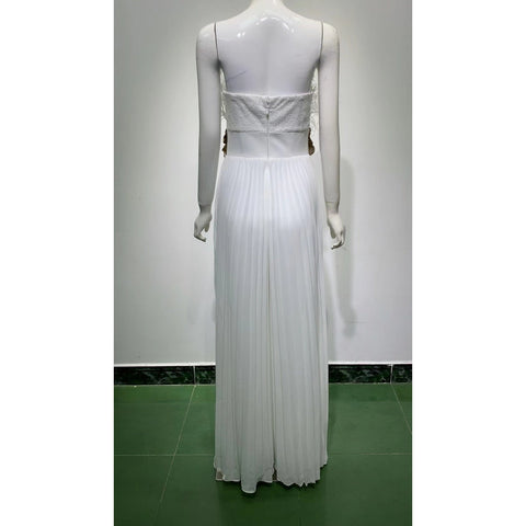White Strapless Luxury Prom Gown with Gold Beading Belt - Runway-Worthy Celebrity Evening Dress White Strapless Luxury Prom Gown with Gold Beading Belt - Runway-Worthy Celebrity Evening Dress