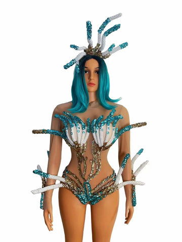 Glamourous Halloween Night - Dazzling Diamond Sparkle and Pearl Elegance for DJ Events and Party Stage Costumes Glamourous Halloween Night - Dazzling Diamond Sparkle and Pearl Elegance for DJ Events and Party Stage Costumes