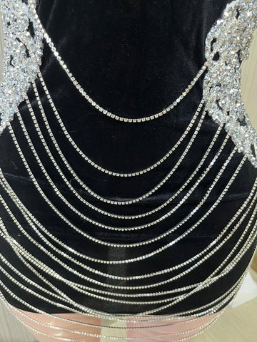 Black Velvet Rhinestone Chain Dress - Ideal for Evening Parties, Stage Performances, and Entertainers Black Velvet Rhinestone Chain Dress - Ideal for Evening Parties, Stage Performances, and Entertainers