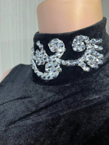 Black Velvet Rhinestone Chain Dress - Ideal for Evening Parties, Stage Performances, and Entertainers Black Velvet Rhinestone Chain Dress - Ideal for Evening Parties, Stage Performances, and Entertainers