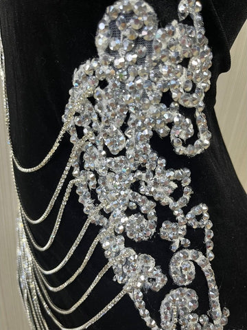 Black Velvet Rhinestone Chain Dress - Ideal for Evening Parties, Stage Performances, and Entertainers Black Velvet Rhinestone Chain Dress - Ideal for Evening Parties, Stage Performances, and Entertainers