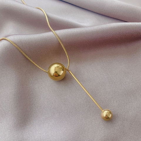 Gold Round Ball Titanium Steel Necklace Light Luxury Niche Necklace Gold Round Ball Titanium Steel Necklace Light Luxury Niche Necklace
