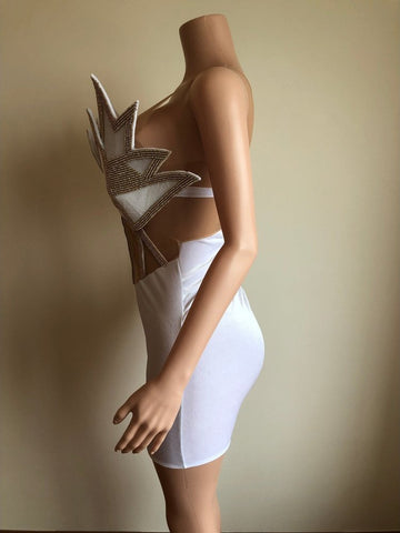 Artisan-Crafted Crystal Dress - Perfect for Any Occasion, Including Halloween Artisan-Crafted Crystal Dress - Perfect for Any Occasion, Including Halloween