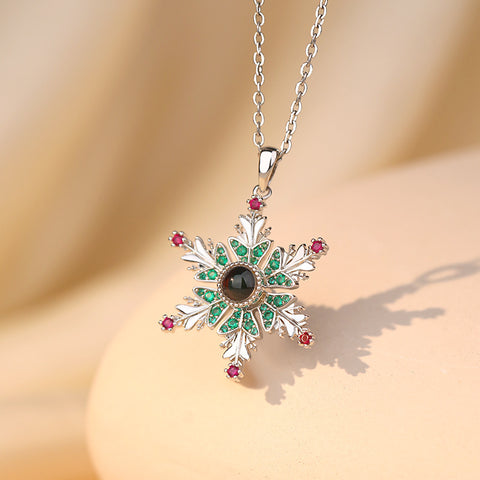 New Christmas Snowflake Necklace With Projection Design For Couples Christmas Gift Women's Clavicle Chain Jewelry New Christmas Snowflake Necklace With Projection Design For Couples Christmas Gift Women's Clavicle Chain Jewelry