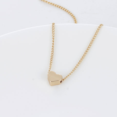 Simple Fashion Gold Color Double-sided Love Pendant Necklaces Clavicle Chains Necklace Women Jewelry Valentines Day Gift Simple Fashion Gold Color Double-sided Love Pendant Necklaces Clavicle Chains Necklace Women Jewelry Valentines Day Gift