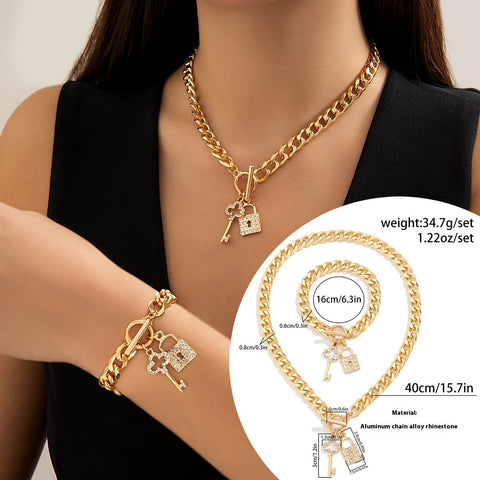 Thick Chain With Shiny Lock And Key Pendant Necklace For Women Trendy Ladies Accessories On The Neck Fashion Jewelry Female Thick Chain With Shiny Lock And Key Pendant Necklace For Women Trendy Ladies Accessories On The Neck Fashion Jewelry Female