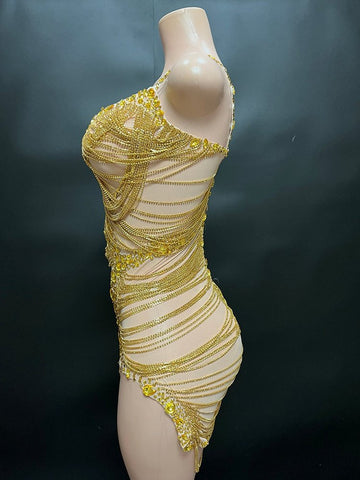 Glamorous Golden Ball Gown: Perfect for Prom, Evening Affairs, and Quinceañeras – Vintage Elegance Glamorous Golden Ball Gown: Perfect for Prom, Evening Affairs, and Quinceañeras – Vintage Elegance