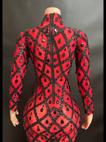 Sophisticated High-Neck Red Evening Gown - Perfect for Parties, Clubs, and Formal Affairs Sophisticated High-Neck Red Evening Gown - Perfect for Parties, Clubs, and Formal Affairs