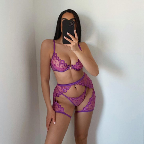 Luxury Ellolace Lingerie Set - 3-Piece Lace Bra, Panty & Garter Luxury Ellolace Lingerie Set - 3-Piece Lace Bra, Panty & Garter
