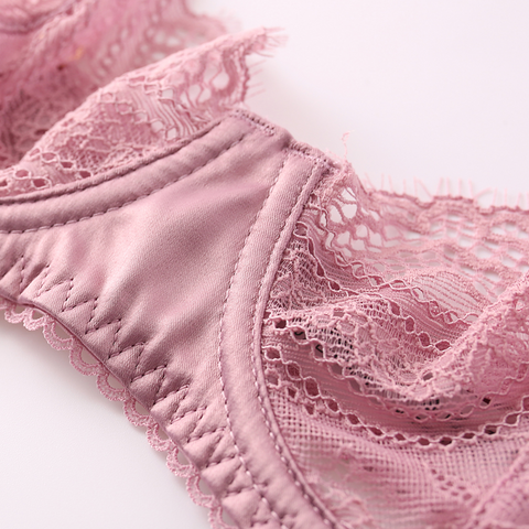 Sexy Lace Lingerie Set for Women: Bra, Panties & G-String Sexy Lace Lingerie Set for Women: Bra, Panties & G-String