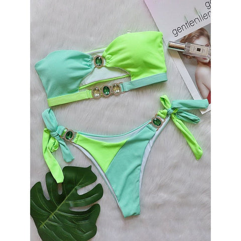 Luxury Cameo Push-Up Bikini Set - Rhinestone-Embellished Bandeau Swimsuit for Women Luxury Cameo Push-Up Bikini Set - Rhinestone-Embellished Bandeau Swimsuit for Women