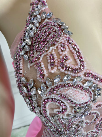 Dazzling Radiance - Pink Rhinestone Halter Mini Prom Dress for Women
