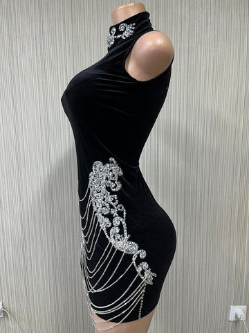 Black Velvet Rhinestone Chain Dress - Ideal for Evening Parties, Stage Performances, and Entertainers
